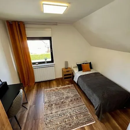 Ferienwohnung Charming Flat Marburg Exterior foto